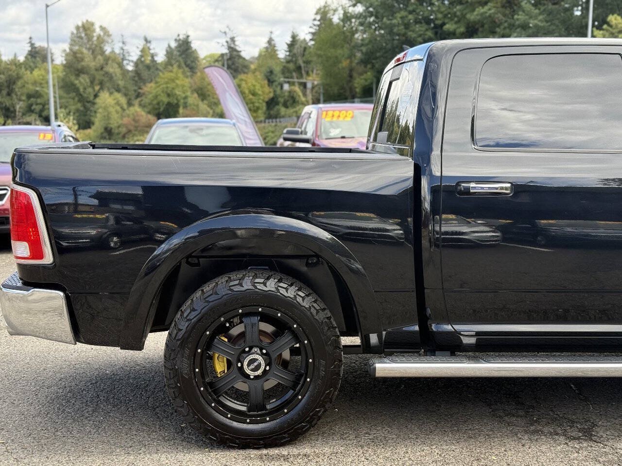 Used 2013 RAM 1500 Laramie w/ Convenience Group AWD/4WD image 14