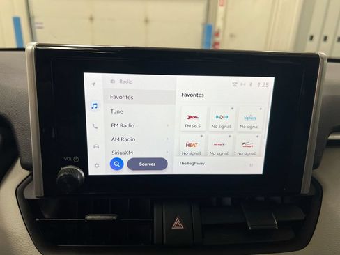 Used 2023 Toyota RAV4 XLE FWD image 14