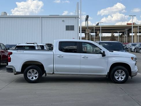 Used 2026 Chevrolet Silverado 1500 LT AWD/4WD image 3
