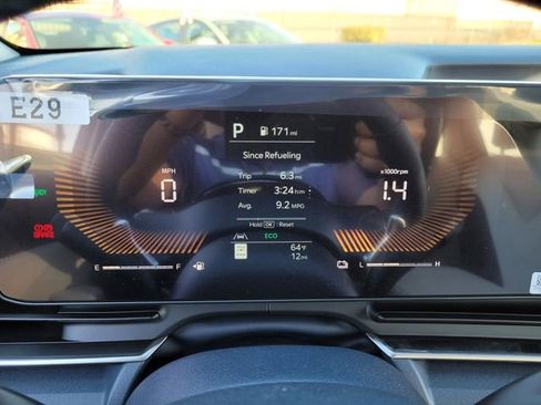 New 2026 Kia Carnival EX FWD image 12