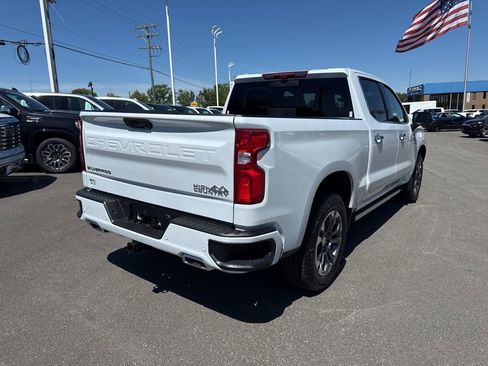 New 2026 Chevrolet Silverado 1500 High Country AWD/4WD image 5