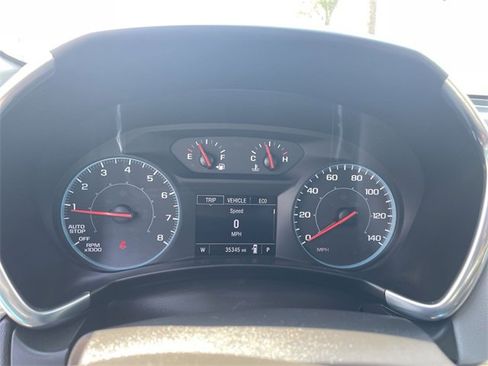 Used 2022 Chevrolet Equinox LS image 11