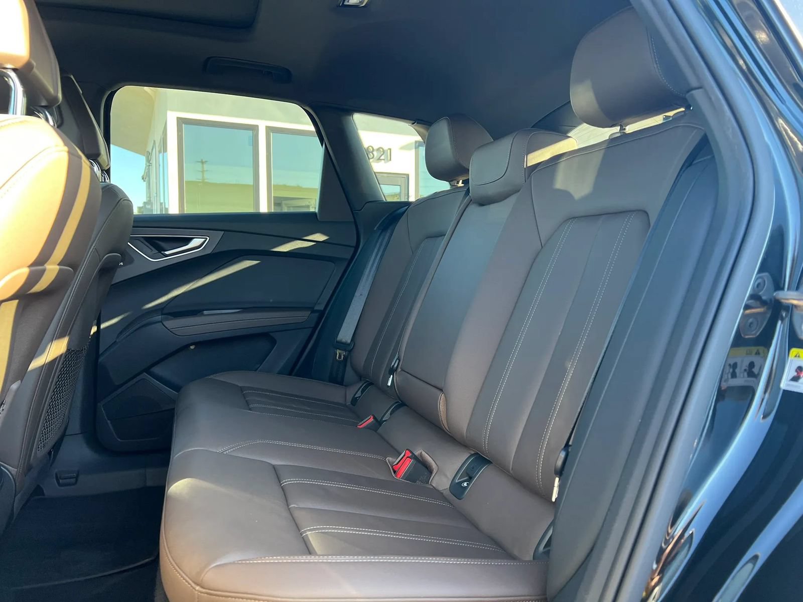 Used 2023 Audi Q4 e-tron Premium Plus w/ Premium Plus RWD image 36