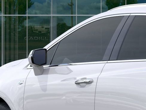 Used 2026 Cadillac XT5 Premium Luxury w/ LPO, Floor Liner Package FWD image 12