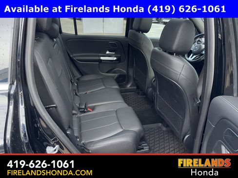 Used 2021 Mercedes-Benz GLB 250 4MATIC image 36