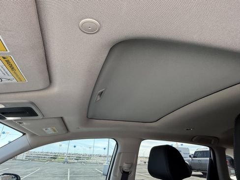 Certified 2024 Honda HR-V EX-L image 12