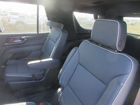 New 2026 GMC Yukon Elevation w/ Elevation Premium Package image 13