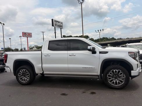 Used 2024 GMC Sierra 1500 Denali Ultimate AWD/4WD image 9