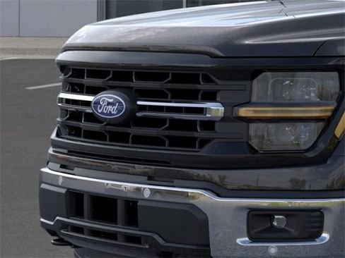 New 2025 Ford F150 XLT w/ Equipment Group 302A MID image 17