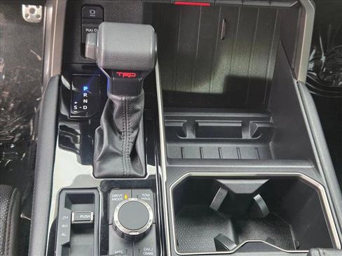 Used 2025 Toyota Tundra Limited image 13