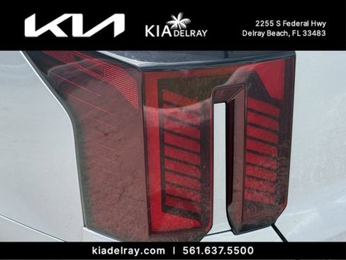 Used 2025 Kia Sorento SX Prestige AWD/4WD image 7