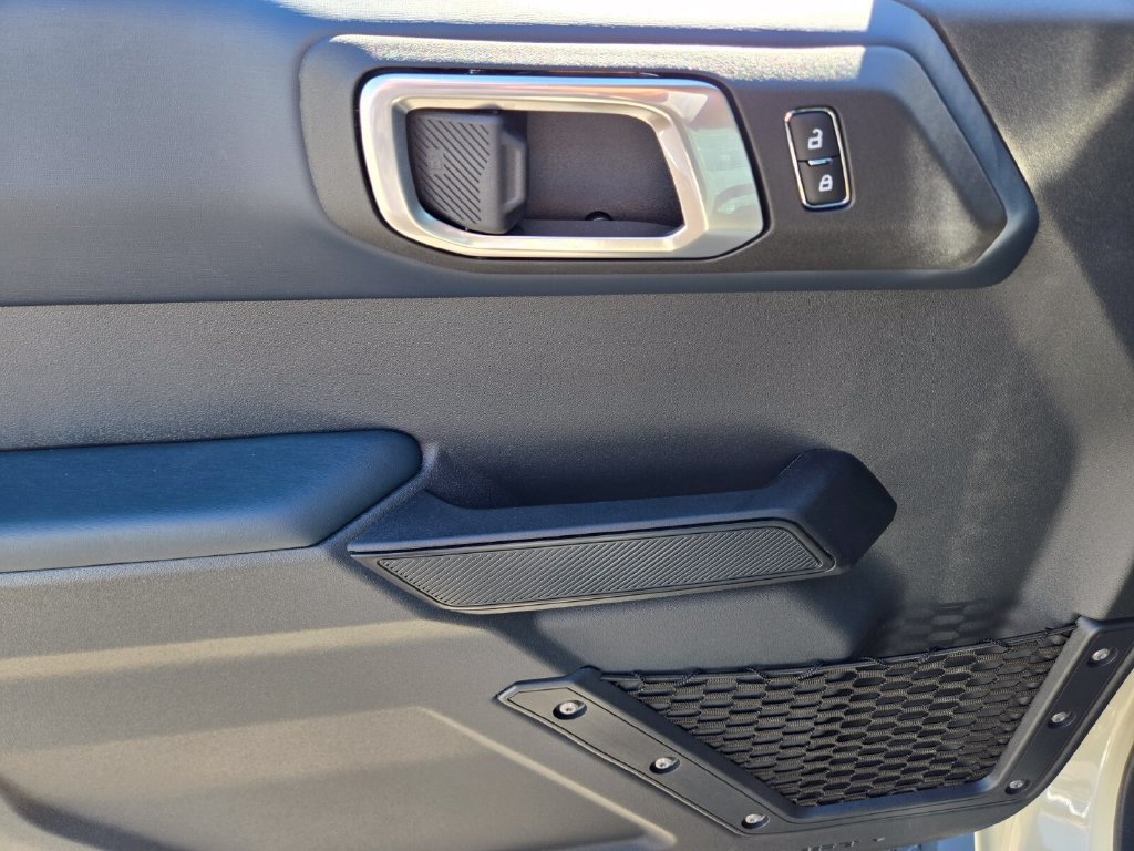 New 2026 Ford Bronco Heritage Edition AWD/4WD image 15