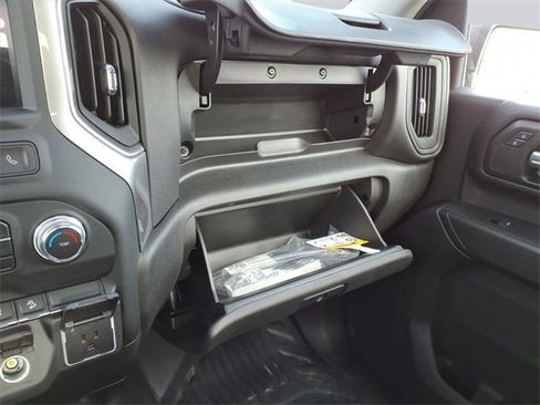 Used 2024 GMC Sierra 2500 Pro w/ Convenience Package image 20