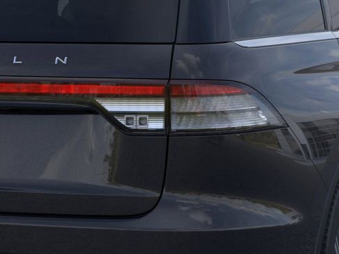 New 2026 Lincoln Aviator Premiere image 34