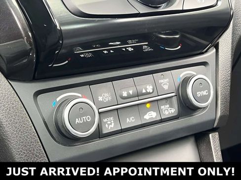 Used 2019 Acura ILX FWD image 23