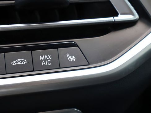 Used 2021 BMW X5 xDrive40i w/ Premium Package AWD/4WD image 27