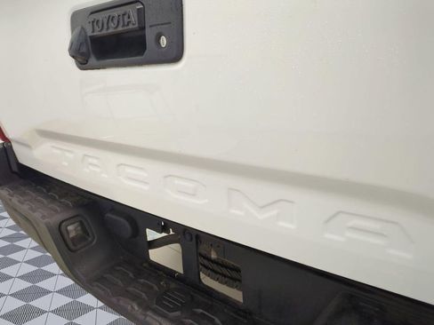 Used 2022 Toyota Tacoma SR RWD image 24