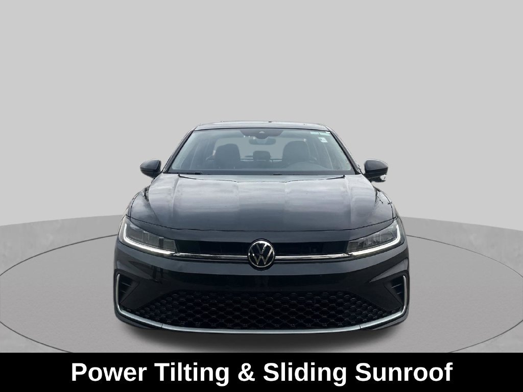 Used 2025 Volkswagen Jetta SE FWD image 10
