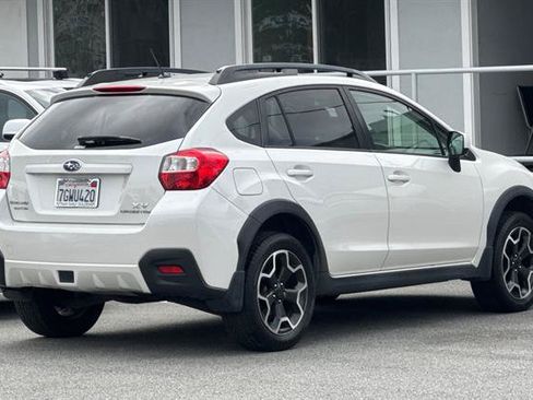 Used 2014 Subaru Crosstrek 2.0i Premium AWD/4WD image 3