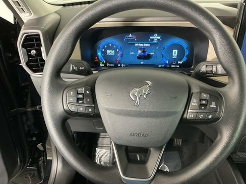 Used 2025 Ford Bronco Sport Big Bend AWD/4WD image 16