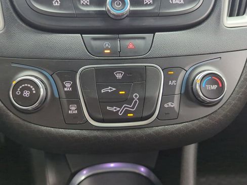 Used 2022 Chevrolet Malibu RS FWD image 14