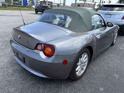 Used 2004 BMW Z4 2.5i RWD image 6