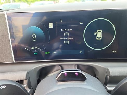 New 2025 Hyundai Tucson SEL image 32