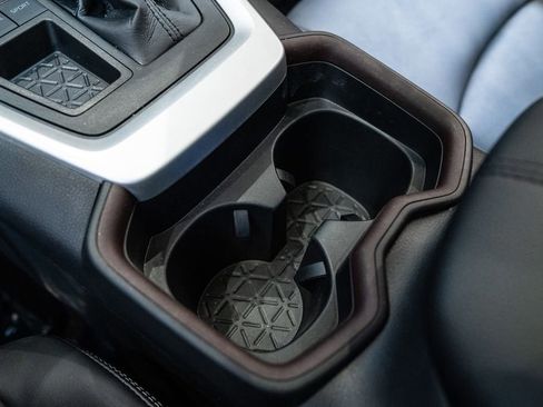 Certified 2021 Toyota RAV4 Limited FWD image 32