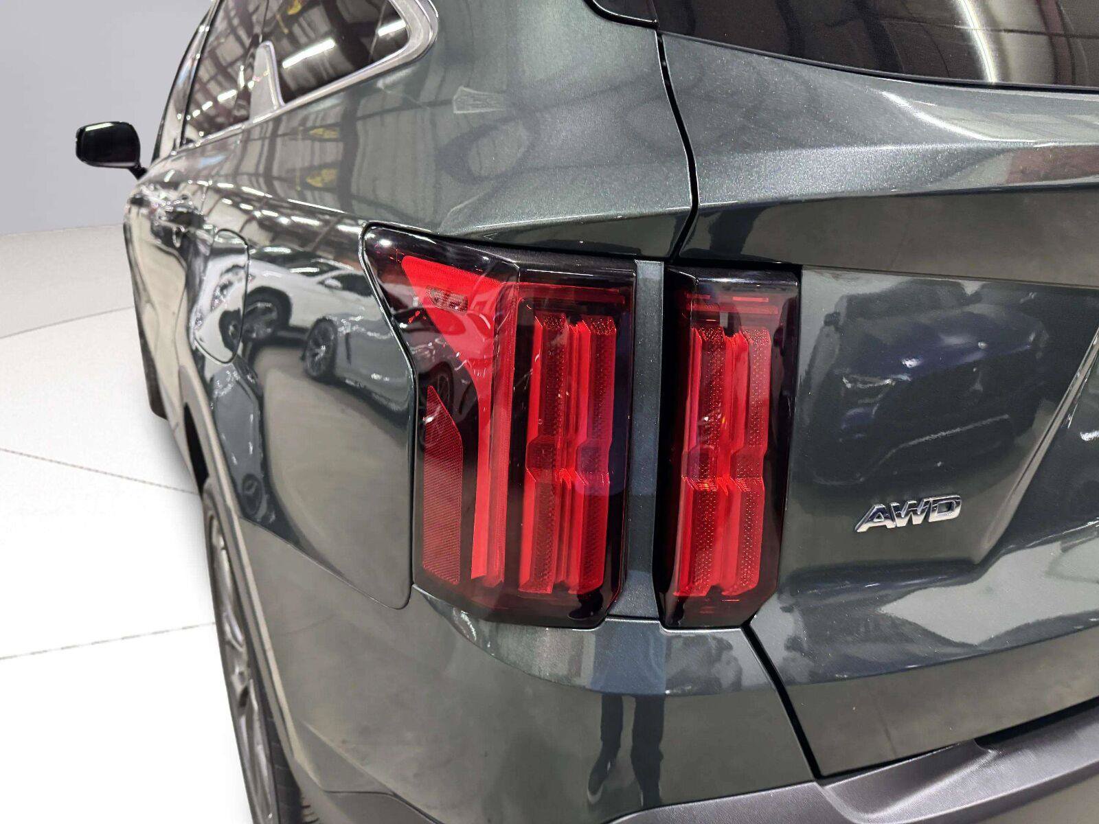 Used 2021 Kia Sorento SX Prestige AWD/4WD image 12