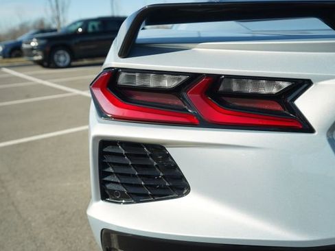 Used 2024 Chevrolet Corvette Stingray Preferred Cpe w/ 2LT image 35