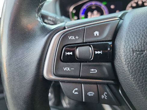 Used 2022 Honda Accord EX-L image 9