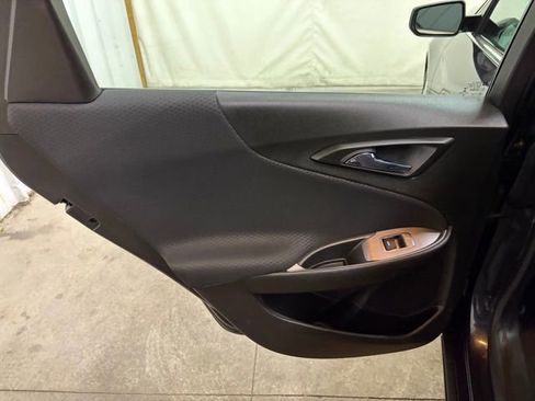 Used 2023 Chevrolet Malibu LT image 18