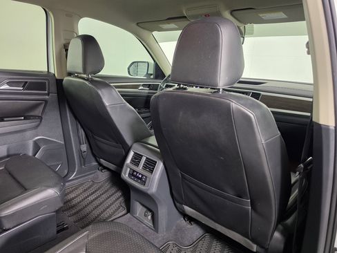 Used 2019 Volkswagen Atlas SE FWD image 38