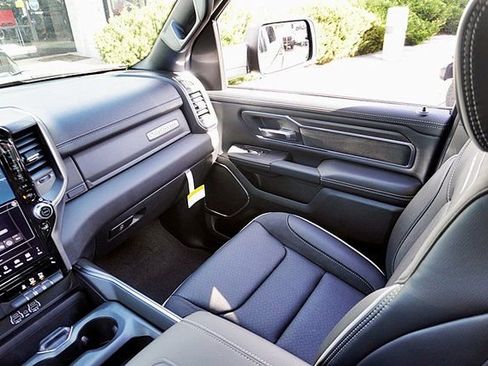 New 2026 RAM 1500 Laramie AWD/4WD image 28