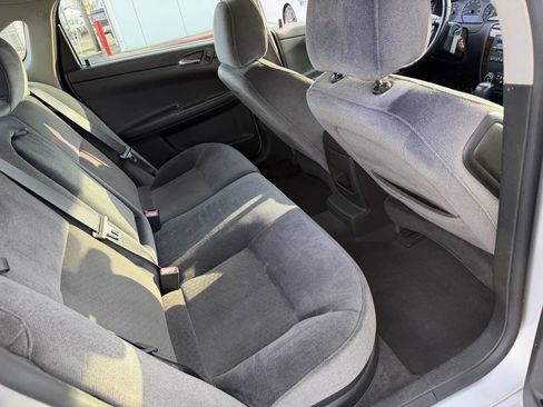 Used 2013 Chevrolet Impala LT w/ LT Sunroof Package FWD image 14