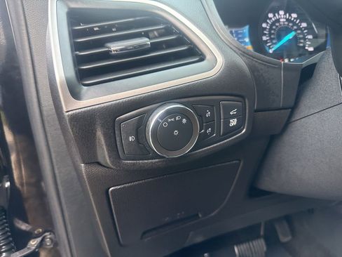 Certified 2022 Ford Edge SEL w/ Convenience Package image 22