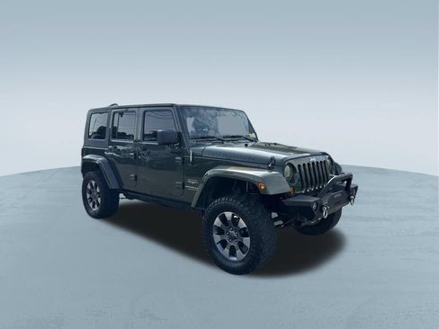 Used 2008 Jeep Wrangler Unlimited Sahara w/ Trailer Tow Group AWD/4WD image 27