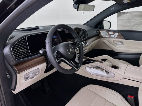 New 2026 Mercedes-Benz GLE 450 4MATIC Coupe image 10