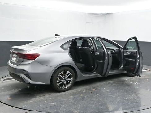 Used 2024 Kia Forte LXS image 53