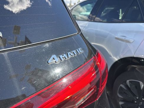 Used 2024 Mercedes-Benz GLE 350 4MATIC image 7