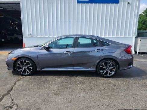 Used 2019 Honda Civic Sport image 2