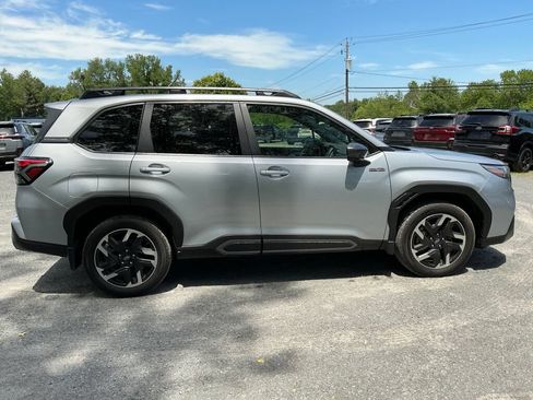 Certified 2025 Subaru Forester Limited w/ Protection Package (1PH) AWD/4WD image 4