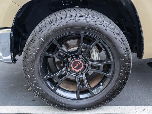 Certified 2018 Toyota Tundra Limited w/ Limited Premium Package RWD image 9