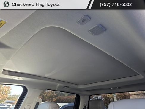 Used 2023 Toyota Tundra Limited image 11