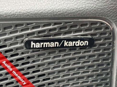 New 2026 Chrysler Pacifica Pinnacle w/ Trailer Tow Group image 25