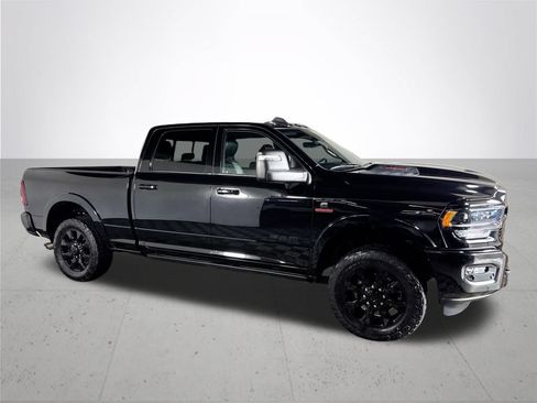 Used 2023 RAM 2500 Limited AWD/4WD image 4