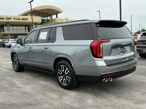 Used 2023 GMC Yukon XL AT4 w/ AT4 Premium Plus Package AWD/4WD image 5