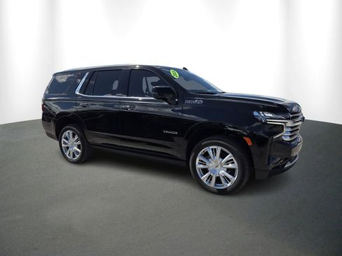 Certified 2024 Chevrolet Tahoe High Country AWD/4WD image 2