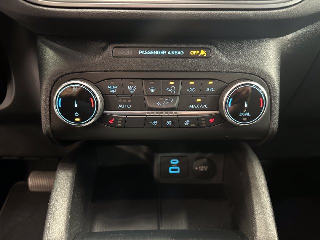 Used 2023 Ford Escape Active AWD/4WD image 31