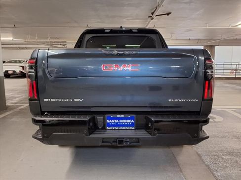 Used 2026 GMC Sierra EV Elevation w/ Premium Package AWD/4WD image 9